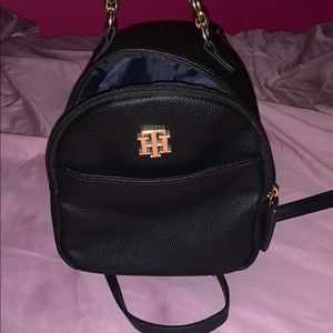 💜 Mini Tommy Hilfiger backpack 💜